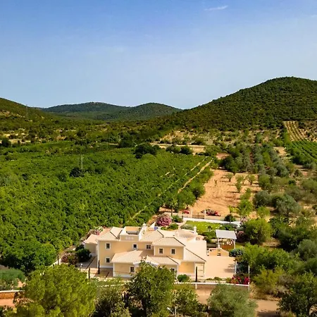 Casa Do Pomar By Portucasa * Alte