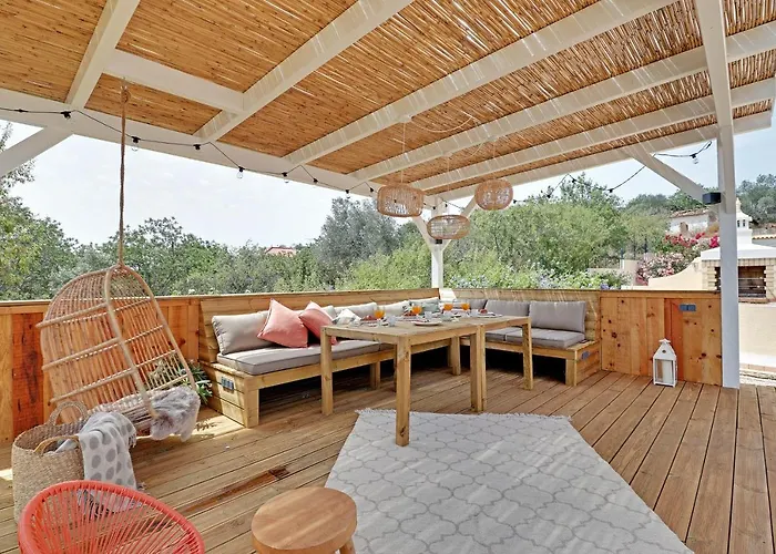 Casa Do Pomar By Portucasa