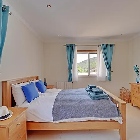 Casa Do Pomar By Portucasa