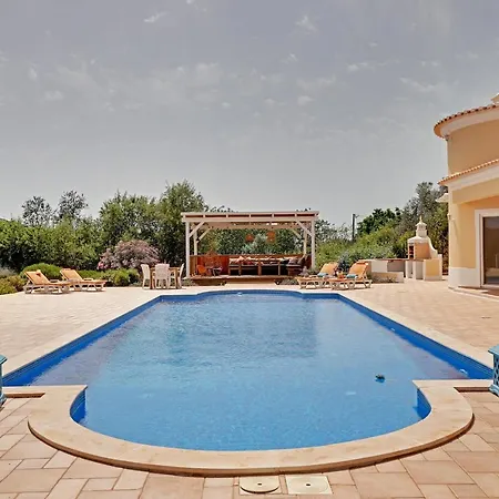 Casa Do Pomar By Portucasa