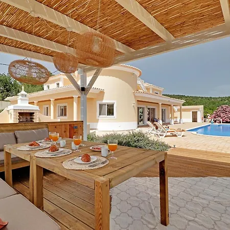 Villa Casa Do Pomar By Portucasa Alte