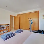 Casa Do Pomar By Portucasa *