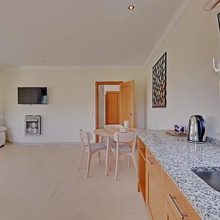 Вилла Casa Do Pomar By Portucasa